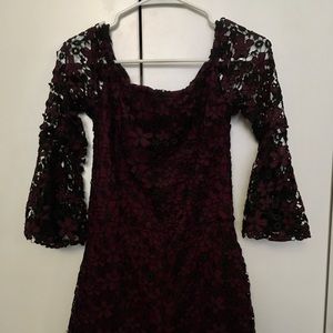 TARGET Xhilaration Lacy Sleeve Romper size small ✨